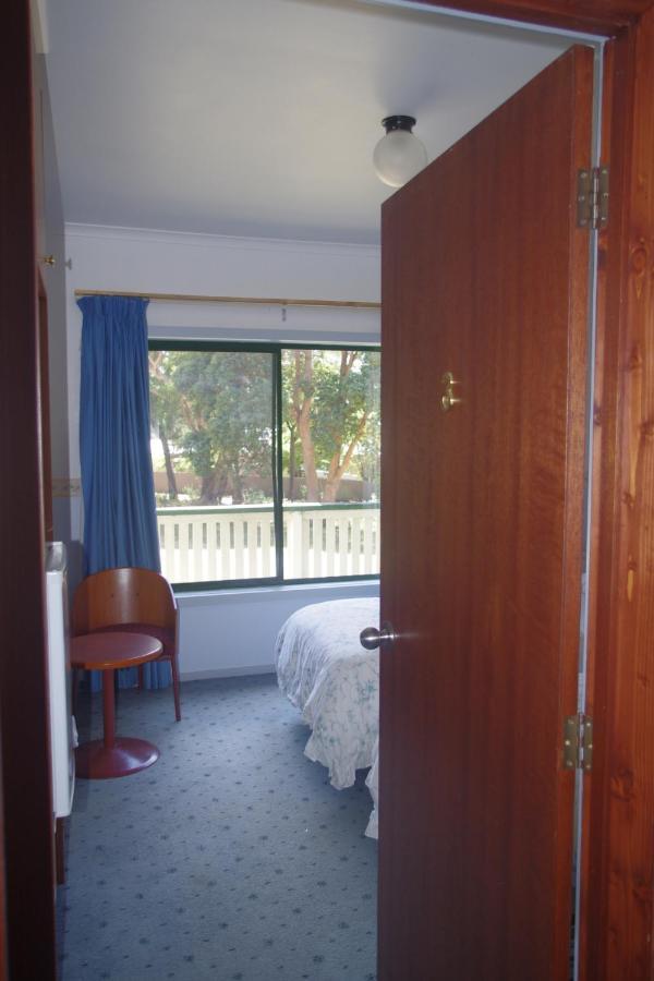 The Grand Halls Gap Exterior photo